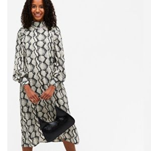 New Monki Midi Grey Dress size S loose
